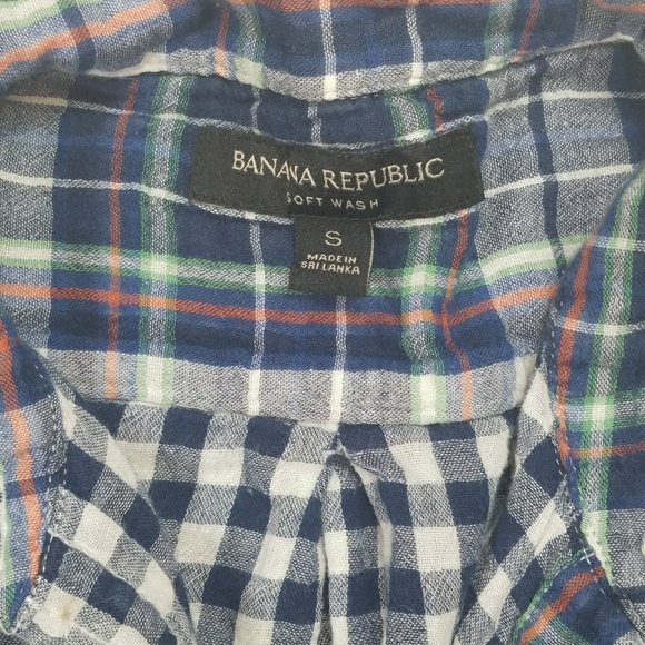 [Banana Republic] Soft Wash BF Plaid Button up - Picture 3 of 5
